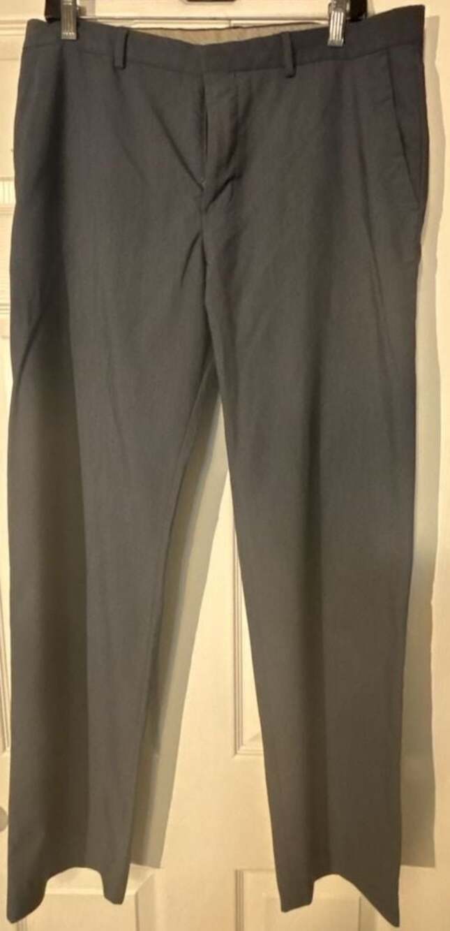 Calvin Klein Mens Dress Pants Size 34x32 Gray Solid Flat Front Casual Slacks